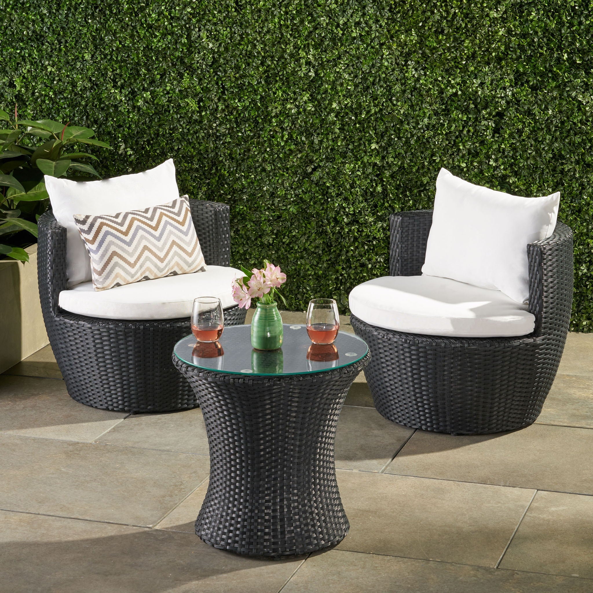 Kono - Chat Set Outdoor Furniture - HearthHub
