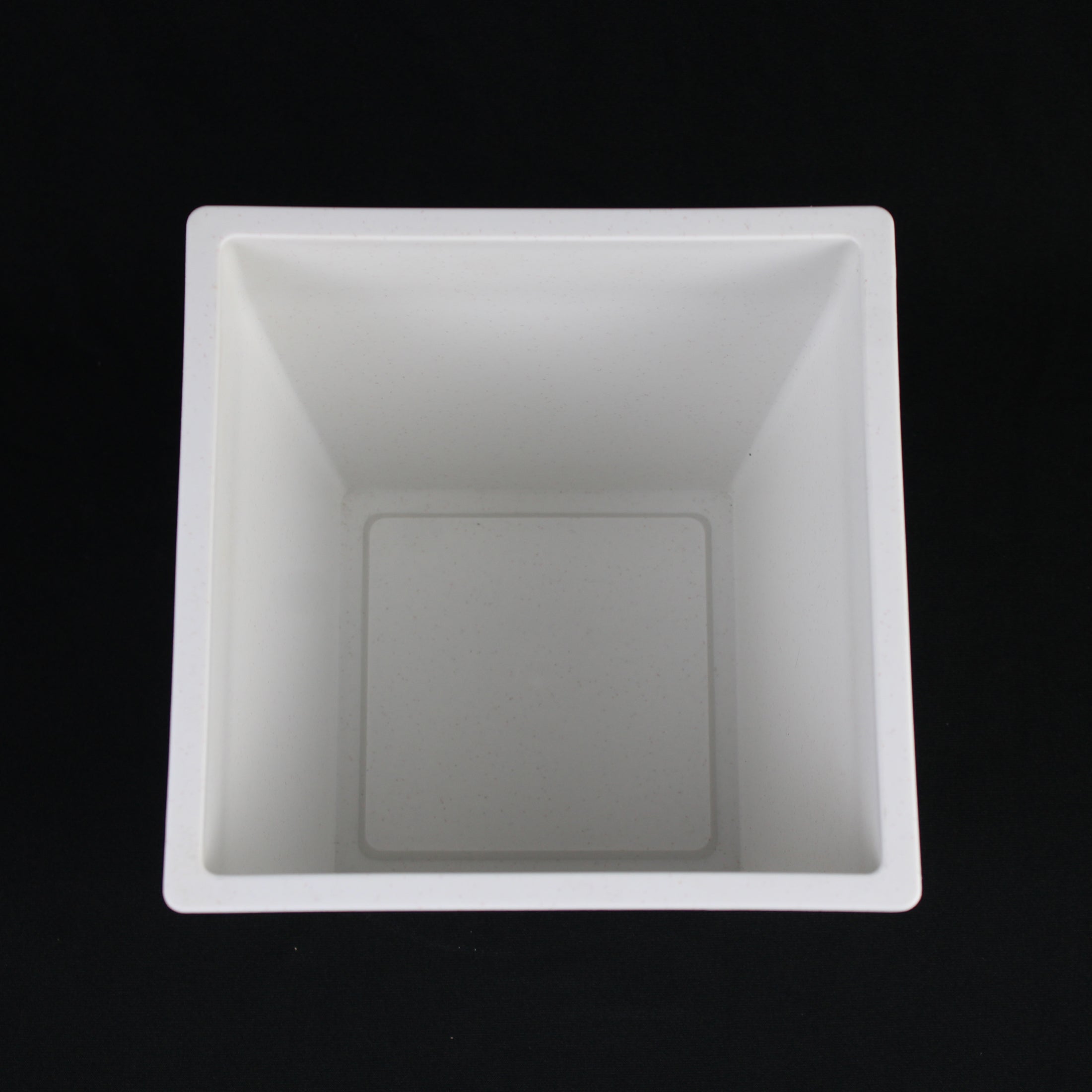 3 - Piece White Plastic Square Planter Pot Set – Modern Tapered Design - HearthHub